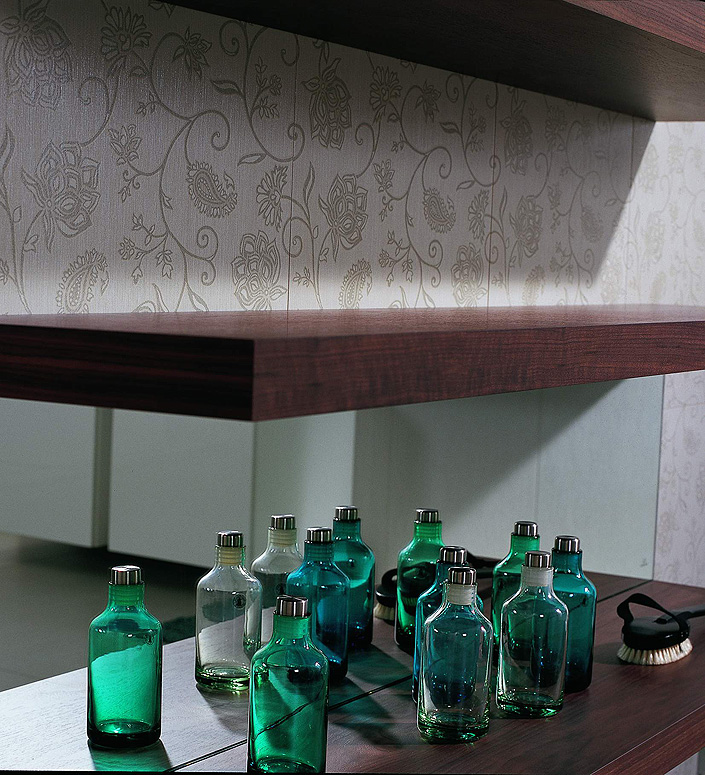   Venis Silk
